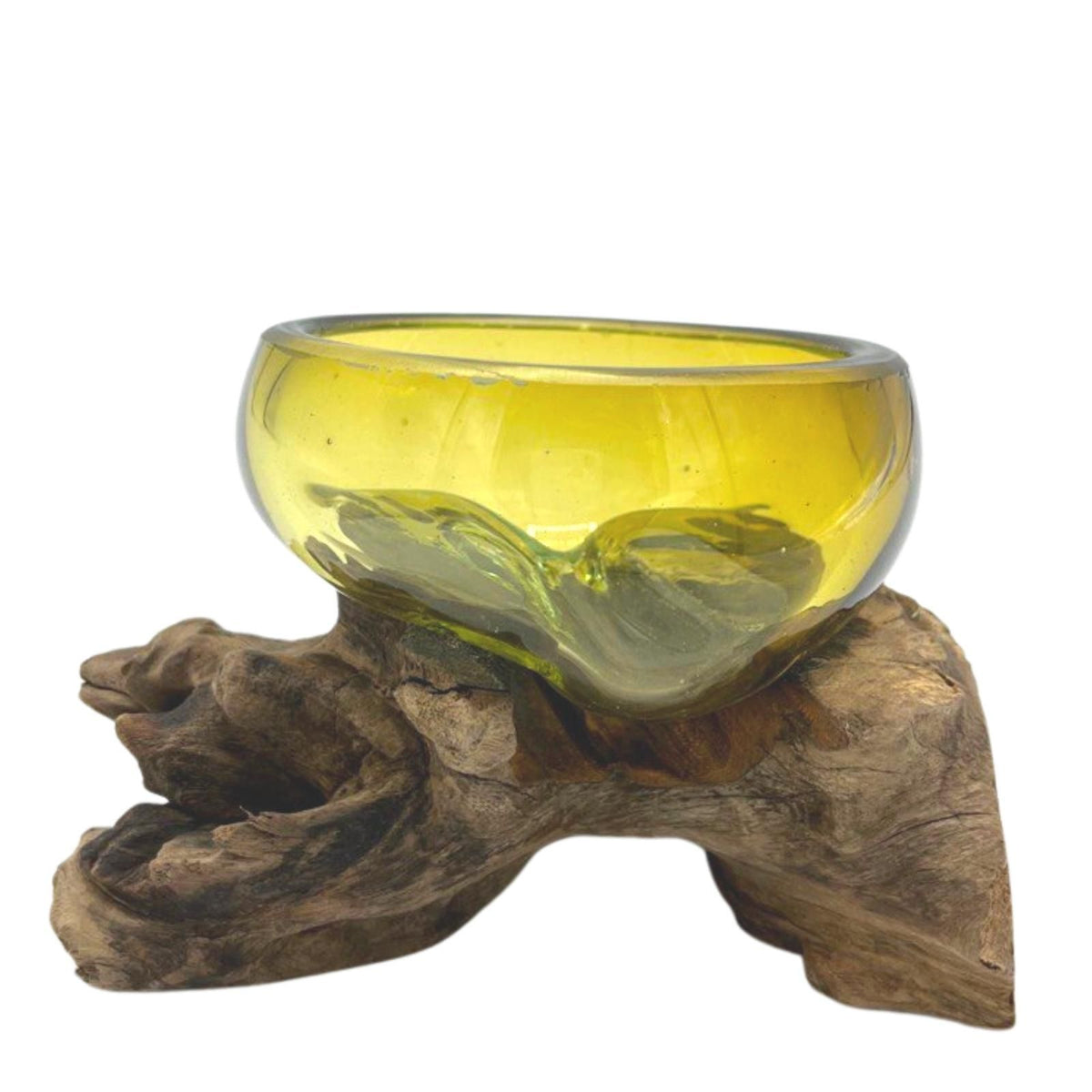 Petit bol ambré en verre fusionné sur bois