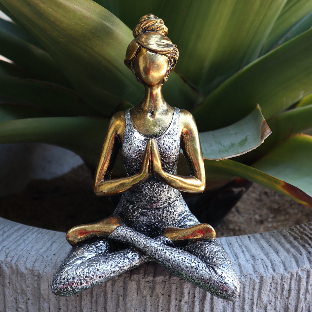 Figurine de femme pratiquant le yoga - Bronze et argent 24 cm