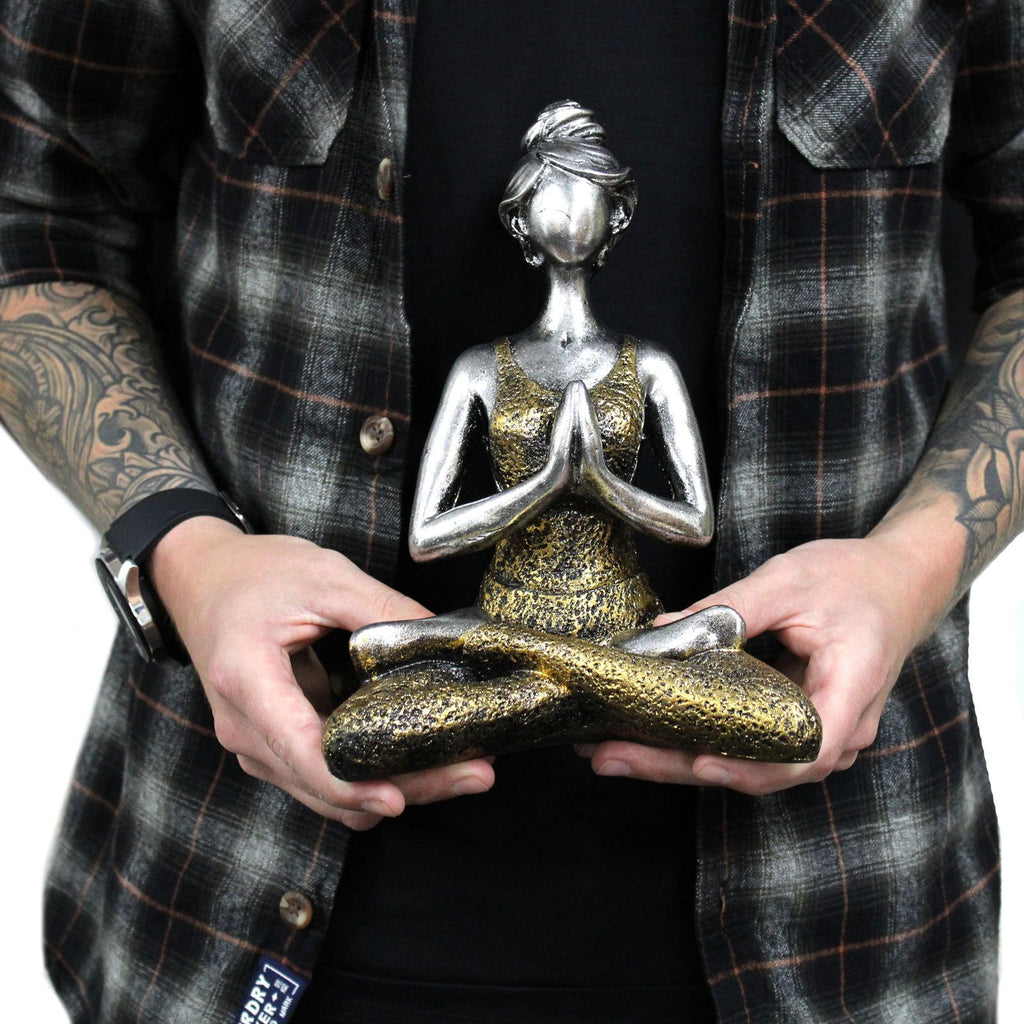 Figurine de femme pratiquant le yoga - Argent et or 24 cm