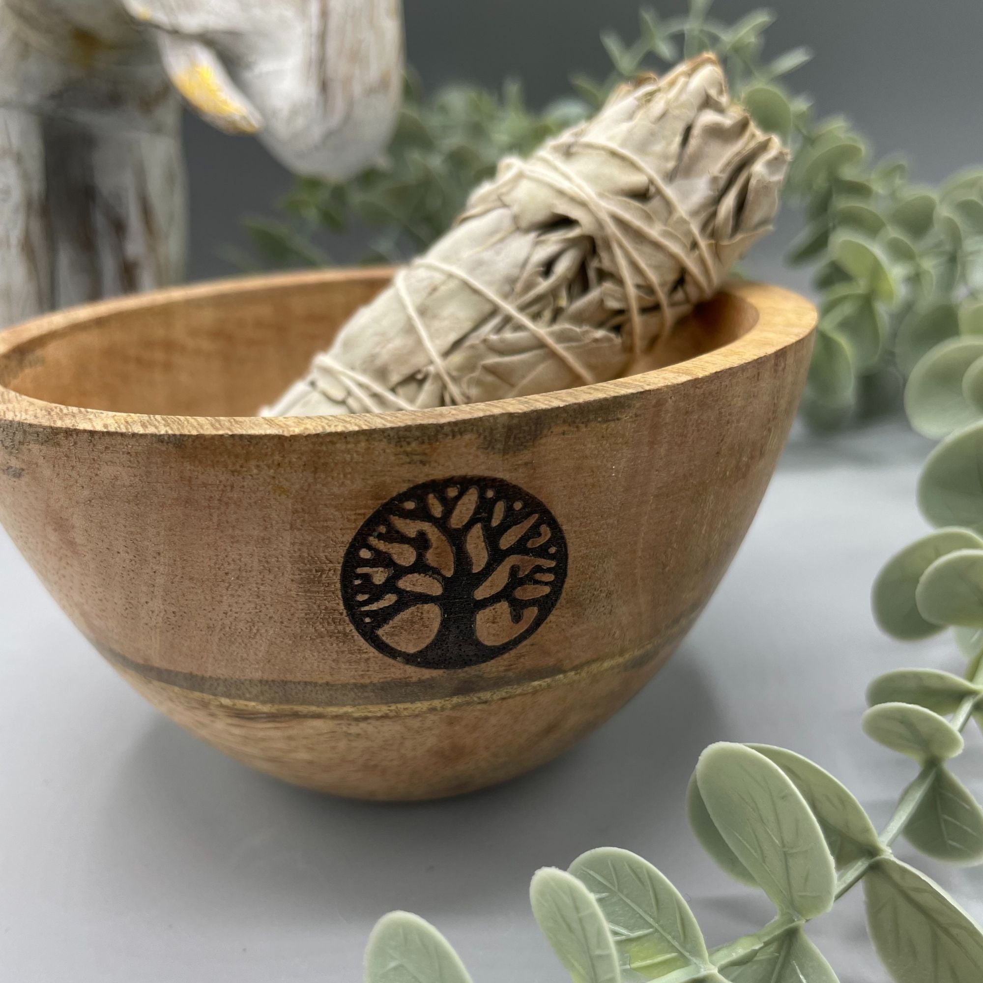 Bol en bois pour offrandes et rituels - Arbre de Vie - 11 x 7 cm