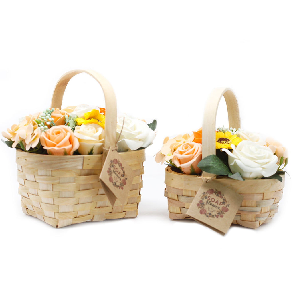 Bouquet en panier d'osier - orange moyen