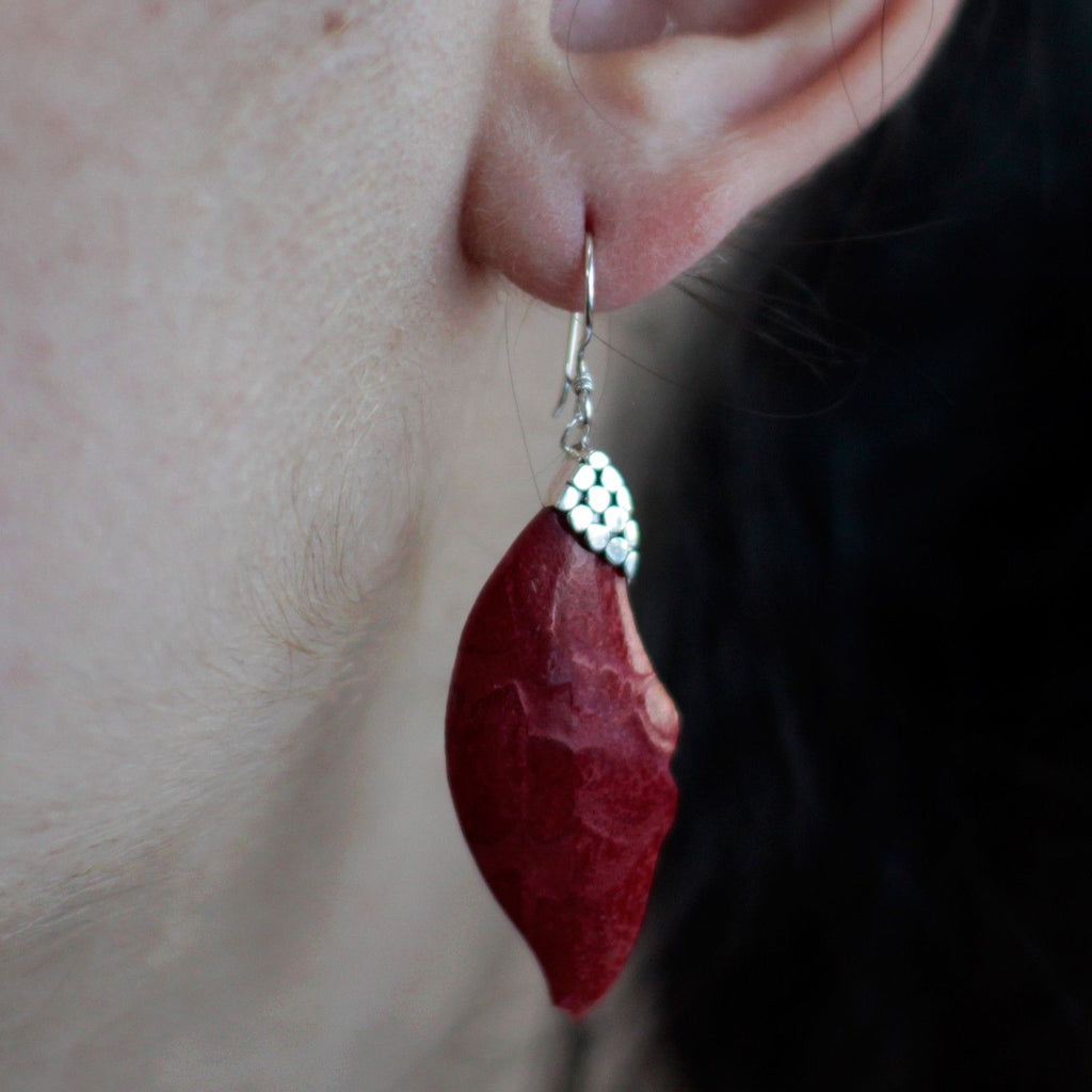 Boucles d'oreilles en argent et corail - Feuilles mortes