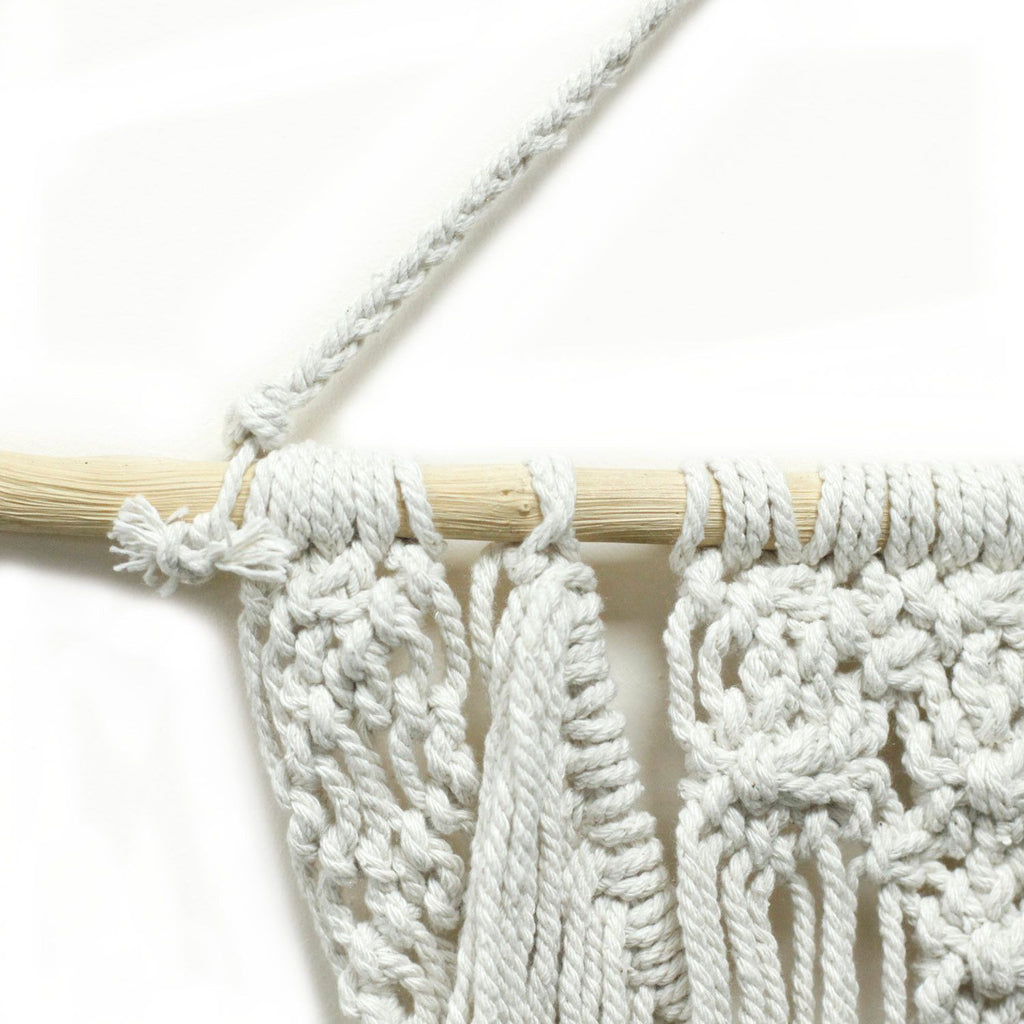 Tapisserie en macramé - Bénédiction de mariage