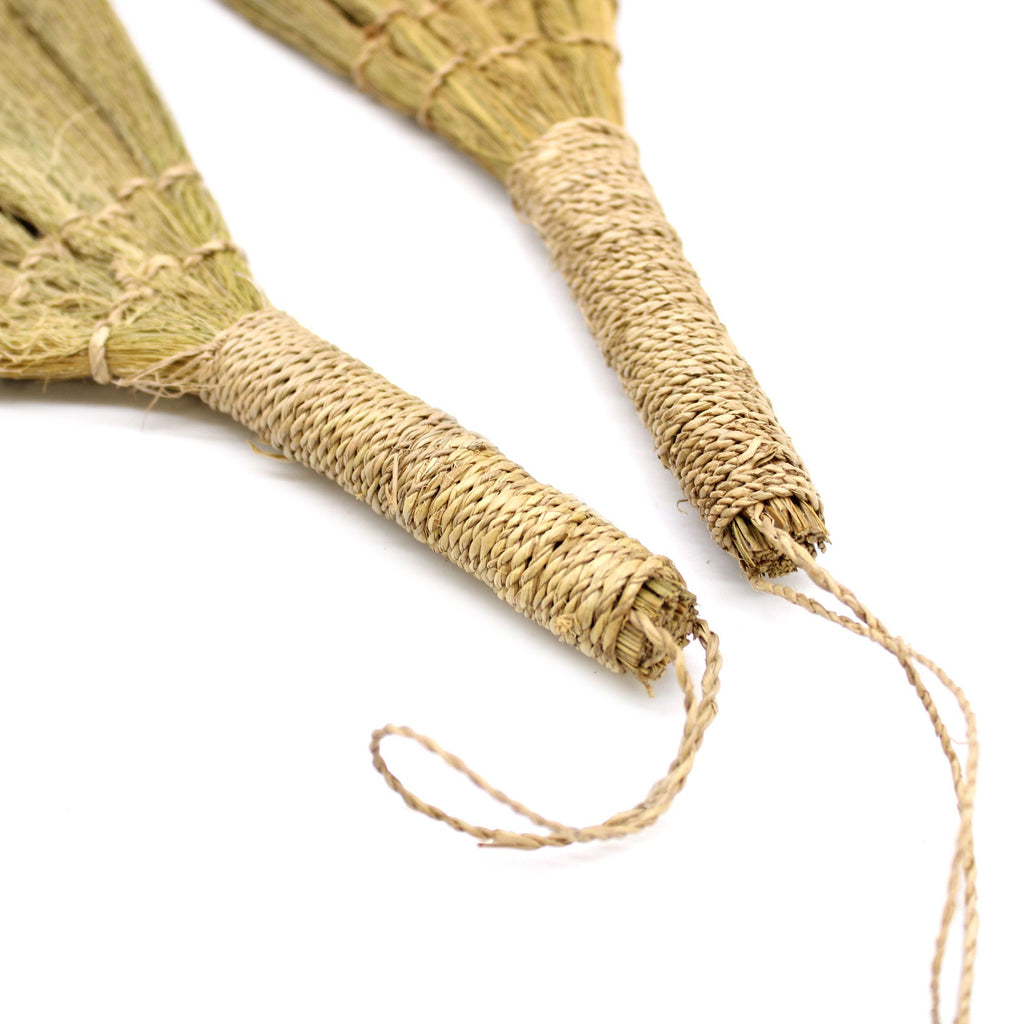 Lot de 4 balais éventails en herbe de la pampa - Tailles assorties naturelles