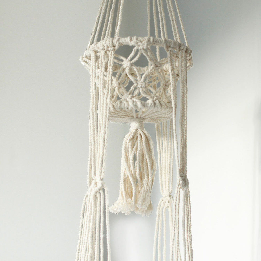 Jardinière en macramé double