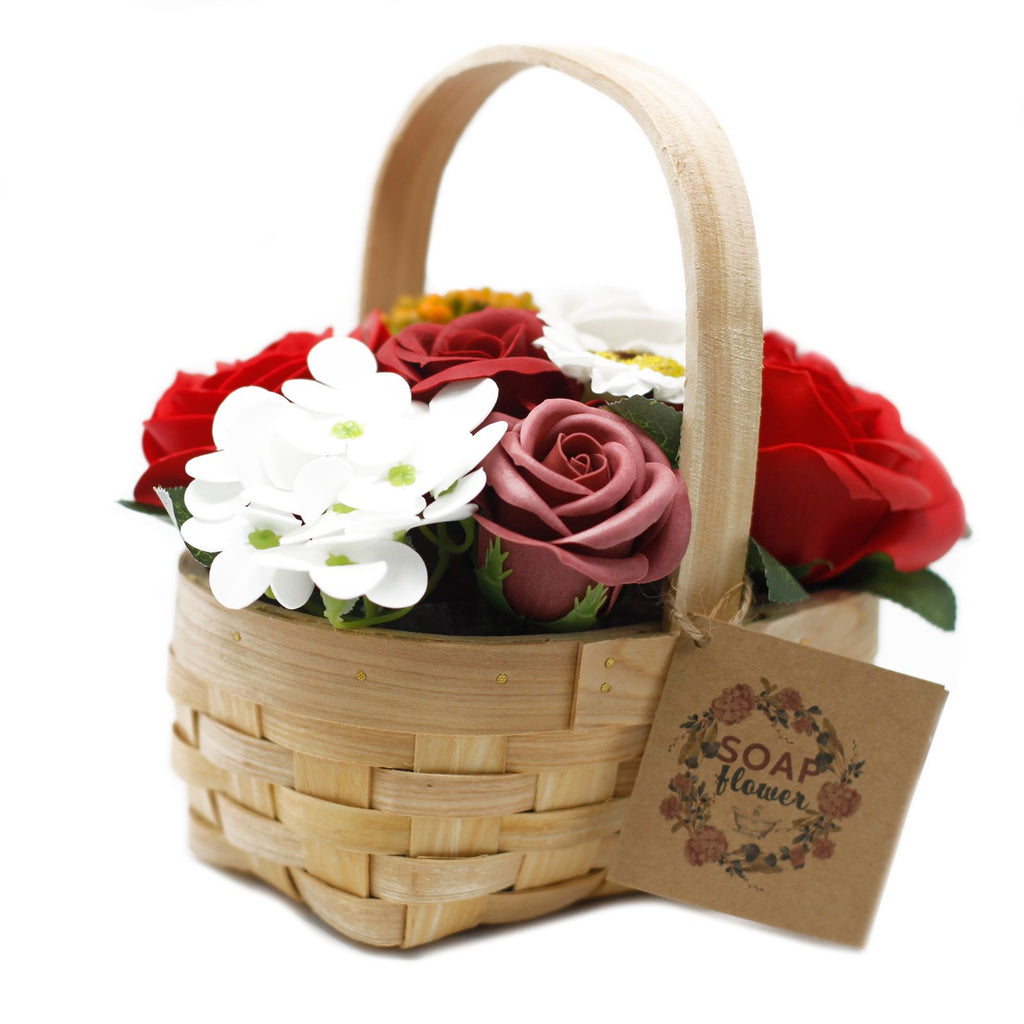Bouquet en panier d'osier - rouge moyen