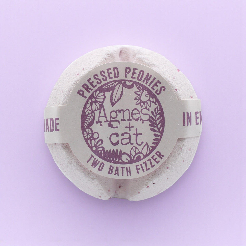 Galet de bain effervescent – Pivoines pressées – Agnes + Cat