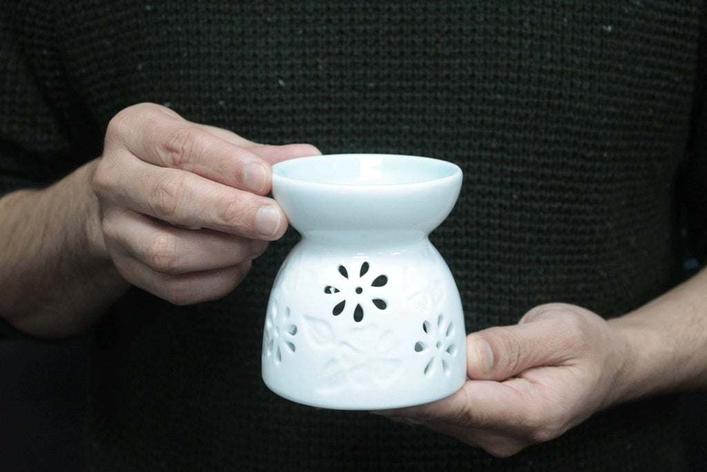Brûleur à pétrole classique - Motifs floraux et bleus