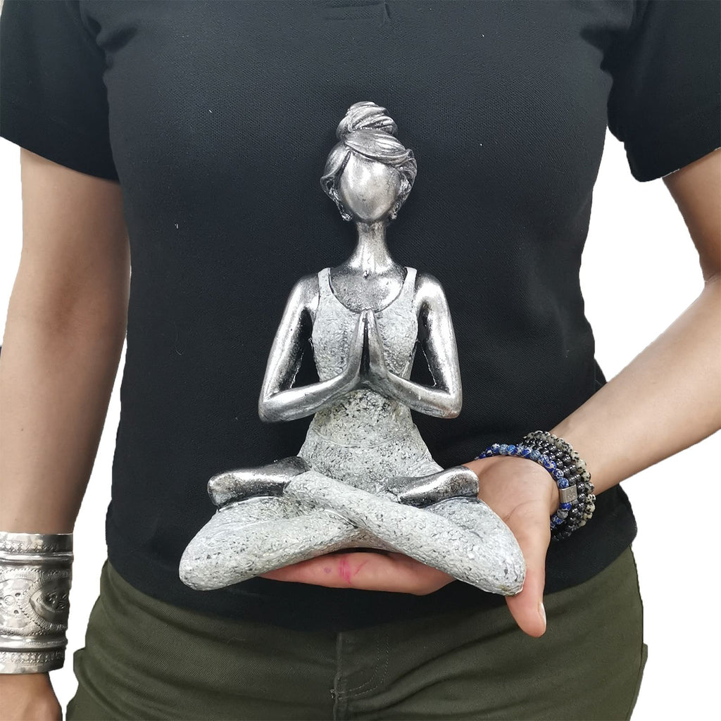Figurine de femme pratiquant le yoga - Argent et blanc 24 cm
