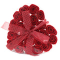 Lot de 24 fleurs en savon - Roses rouges