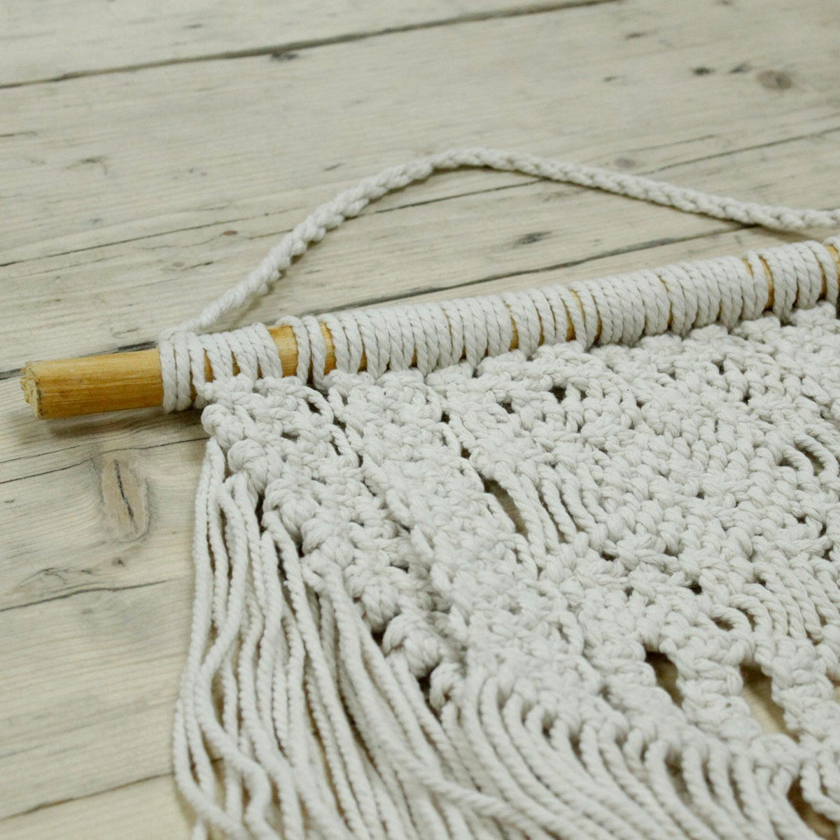 Tapisserie en macramé - Abondance